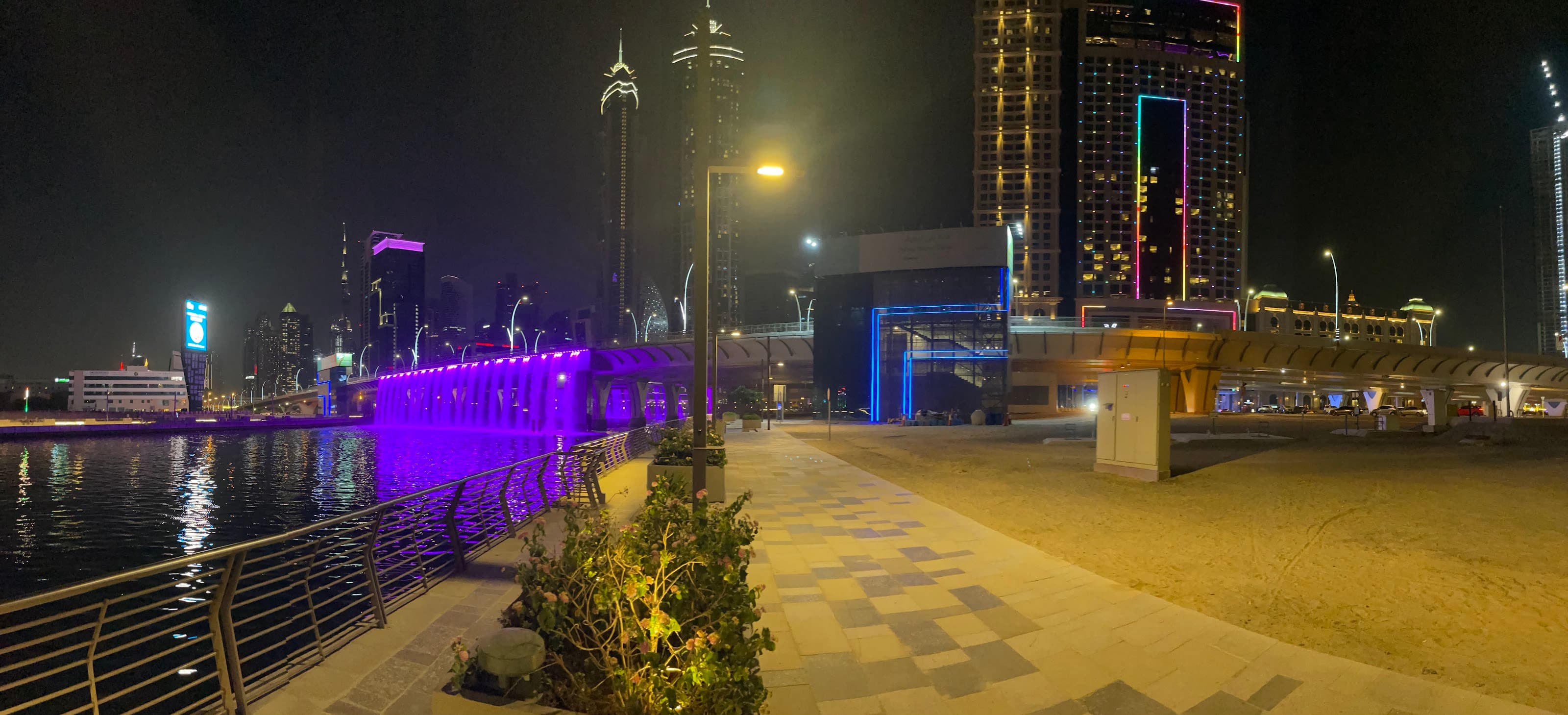 V Hotel Dubai, Curio Collection by Hilton